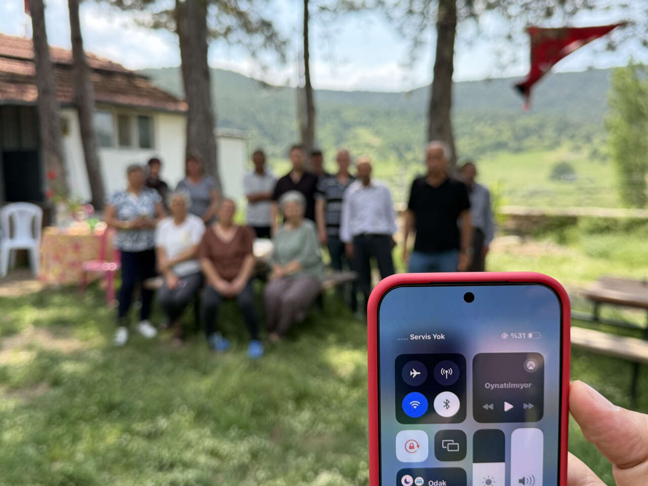 Bu mahalle ölümle burun buruna! 112’yi bile arayamıyorlar 8